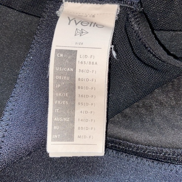 Yvette Sports Bra - Picture 10 of 10